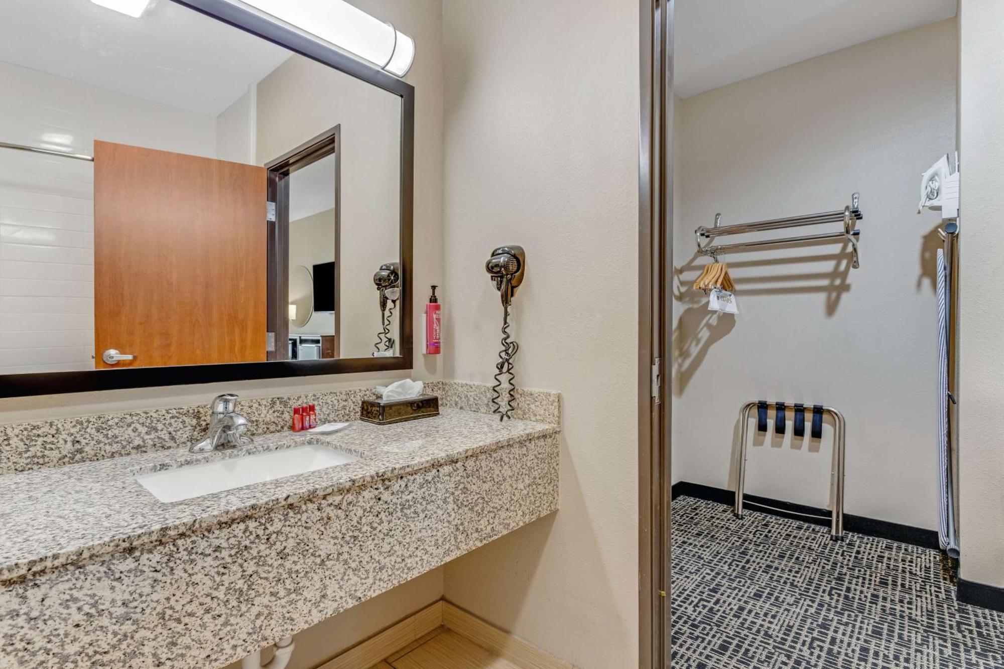 Surestay Plus Hotel By Best Western Owasso Tulsa North Luaran gambar