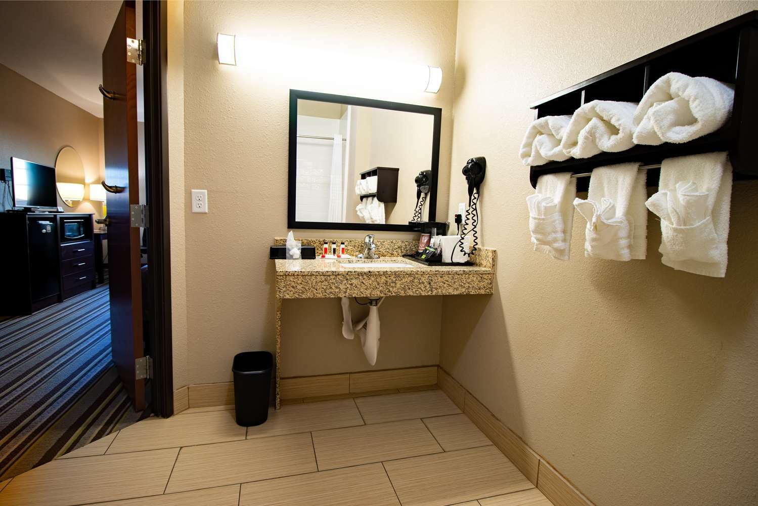 Surestay Plus Hotel By Best Western Owasso Tulsa North Bilik gambar